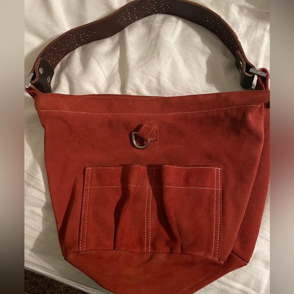 Tylie Malibu hobo suede bag rust colored with crystals
